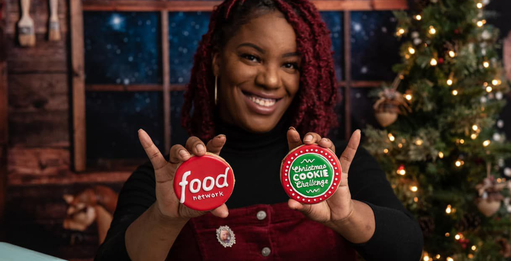Syracuse Academy of Science alumna and proud owner of Crave Dessert Studio, Tykemia Carman competes in tonight’s (12/14/20) Food Network’s Christmas Cookie Challenge.