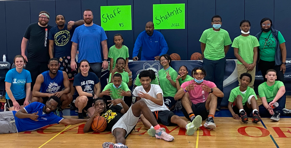 As a reward for the most Classdojo points, Syracuse Academy of Science middle school students in 6A took on the SAS MS staff in a Staff vs. Students basketball game. 