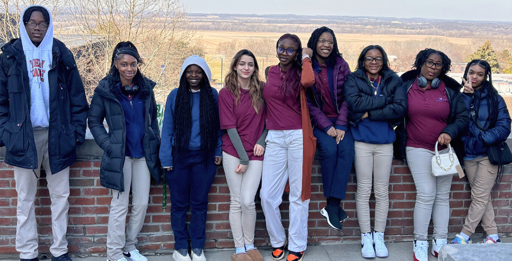 Syracuse Academy of Science High School Students Experience Life at SUNY Geneseo 