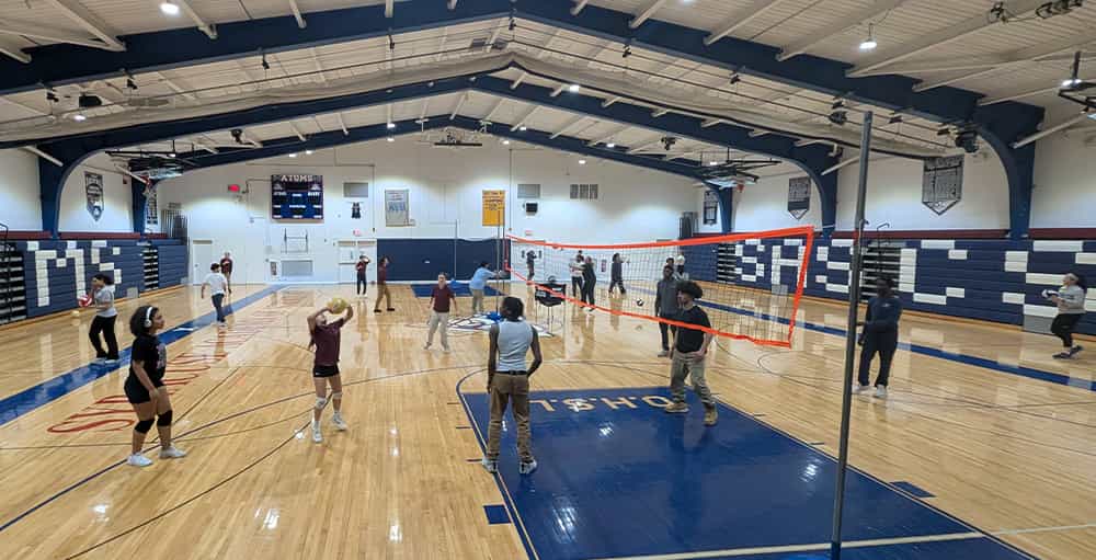SAS HS Volleyball Open Gym is a Hit